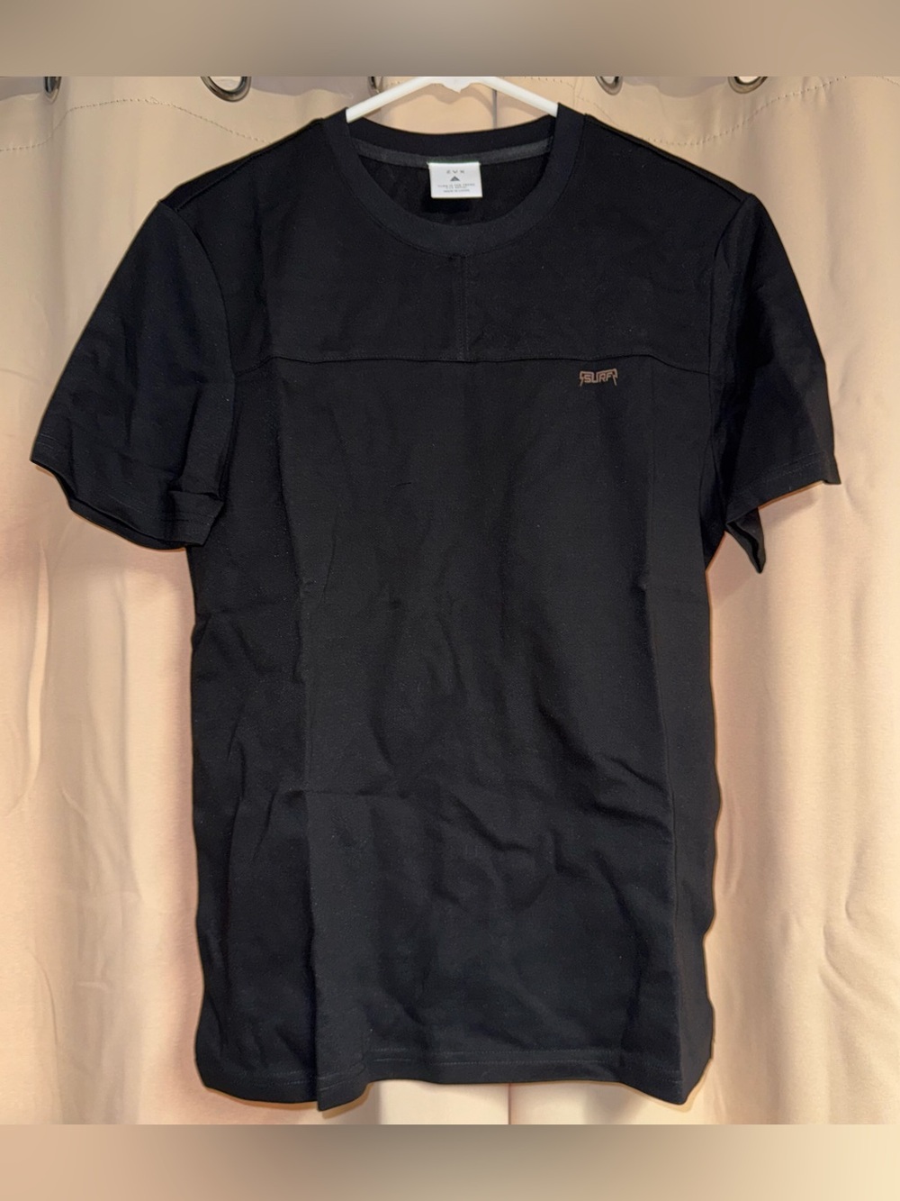 black tee